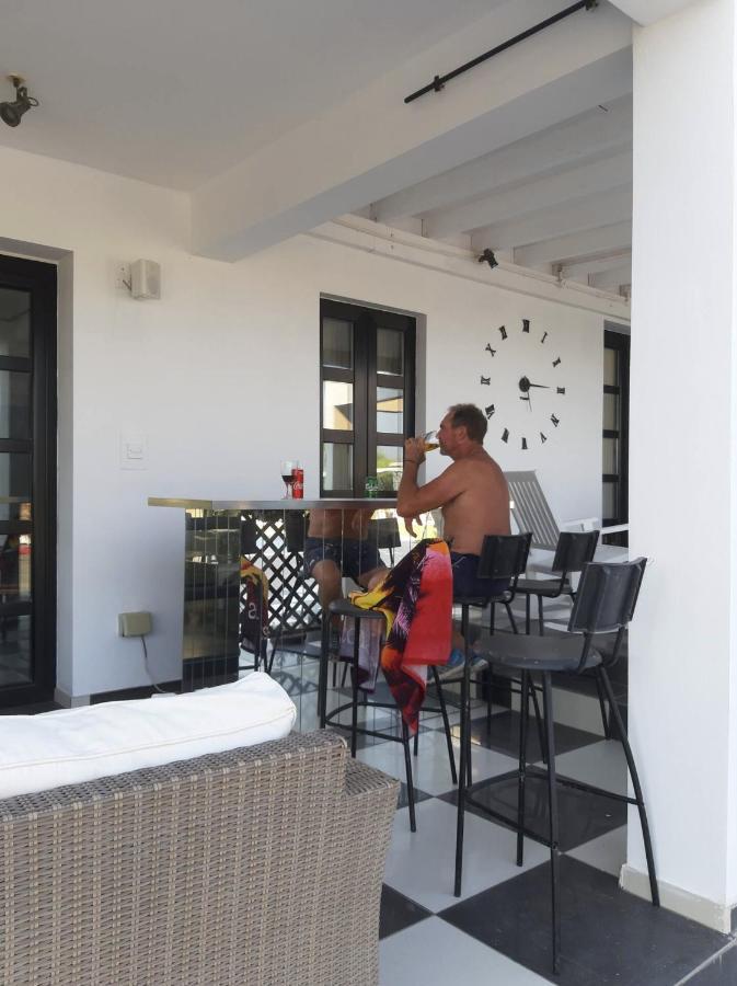 The Pervoli Studio - Pool - Close To Beach Larnaca Esterno foto